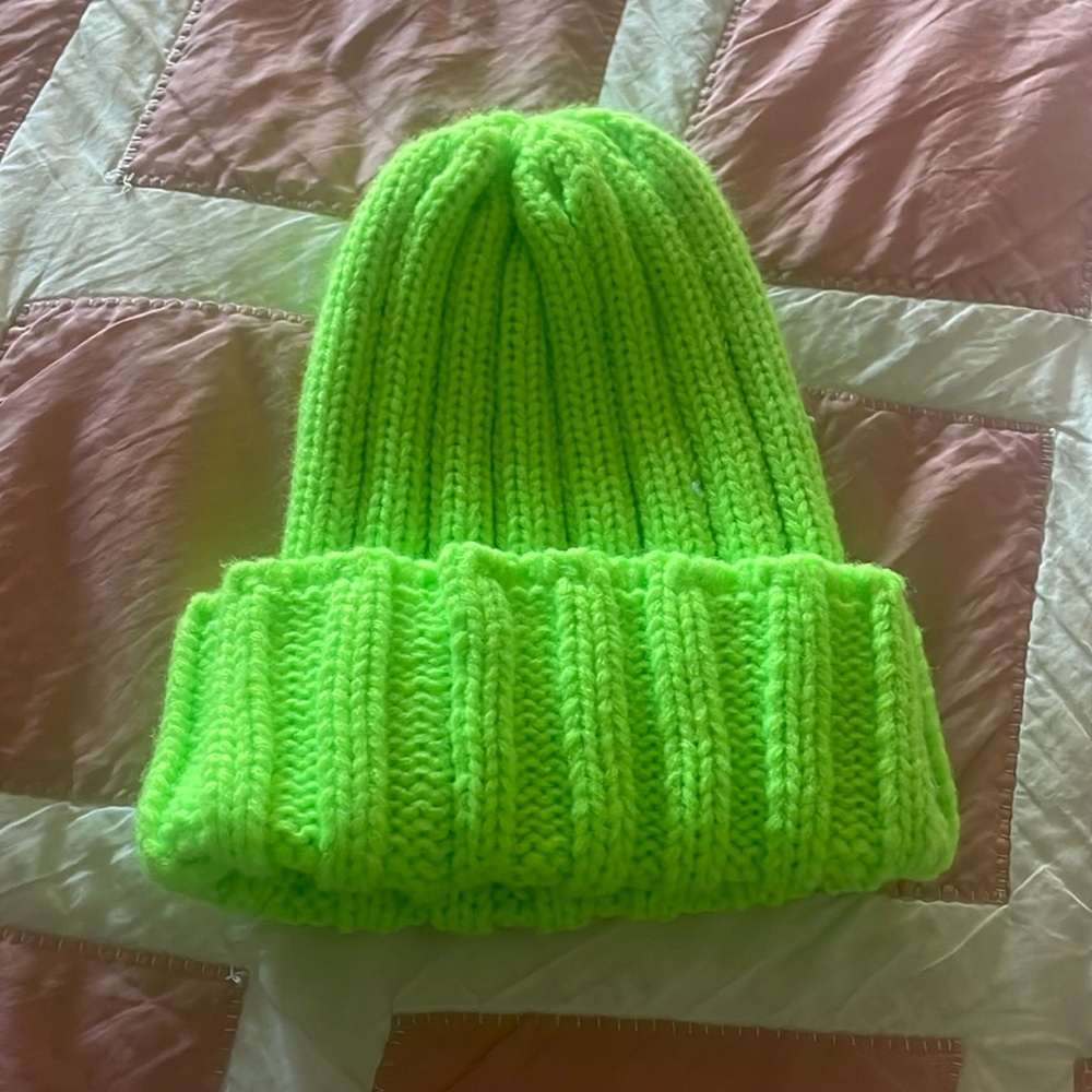 Like Green Beanie